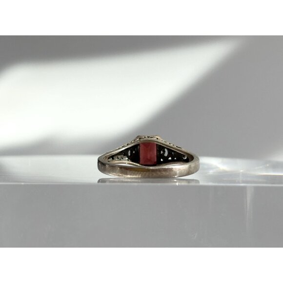 Dark Garnet Semi-Precious Gemstone 925 Sterling Silver Vintage Ring - sz 6 - Picture 10 of 11